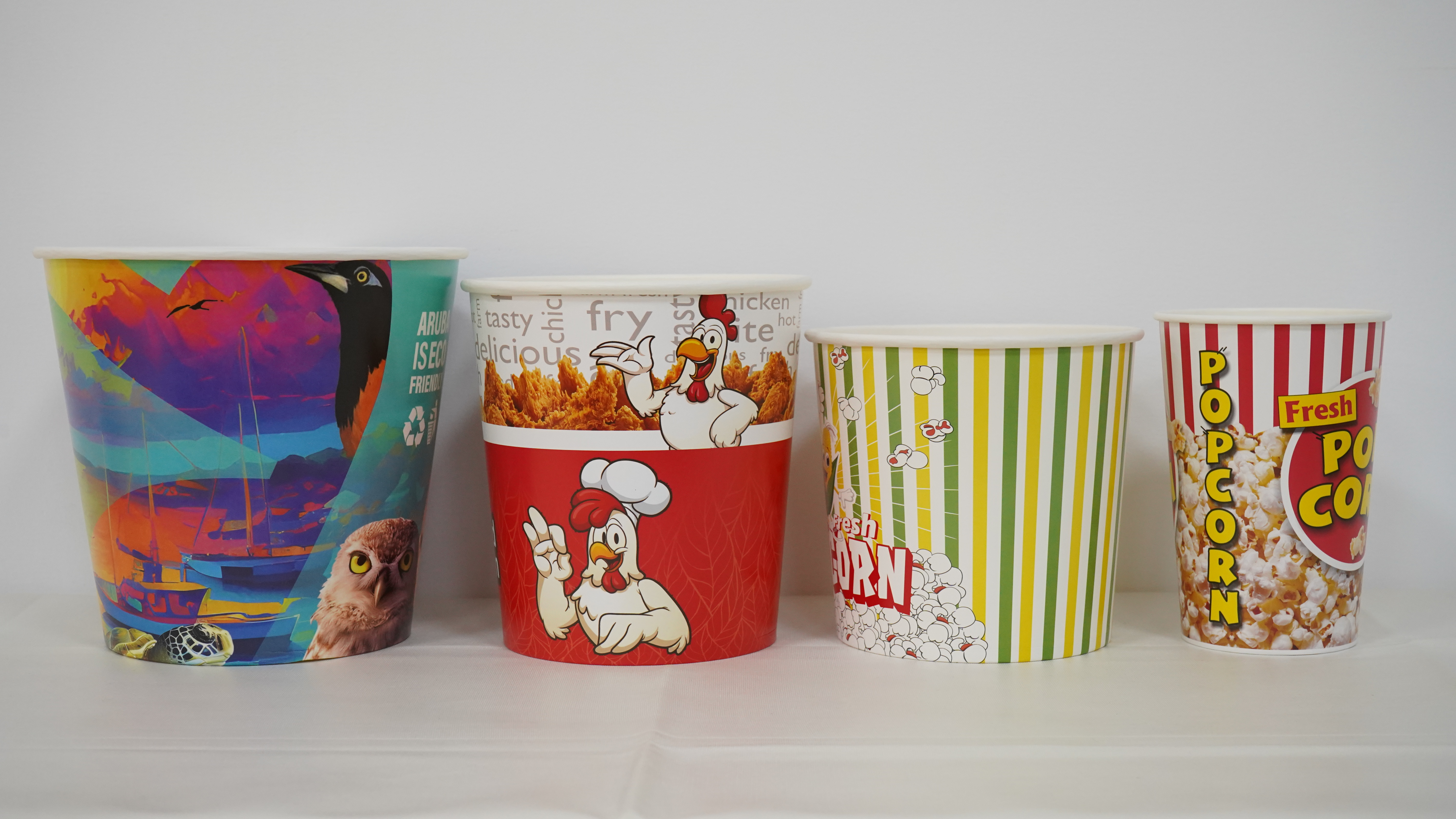 Custom printed paper buckets for fried chicken and popcorn